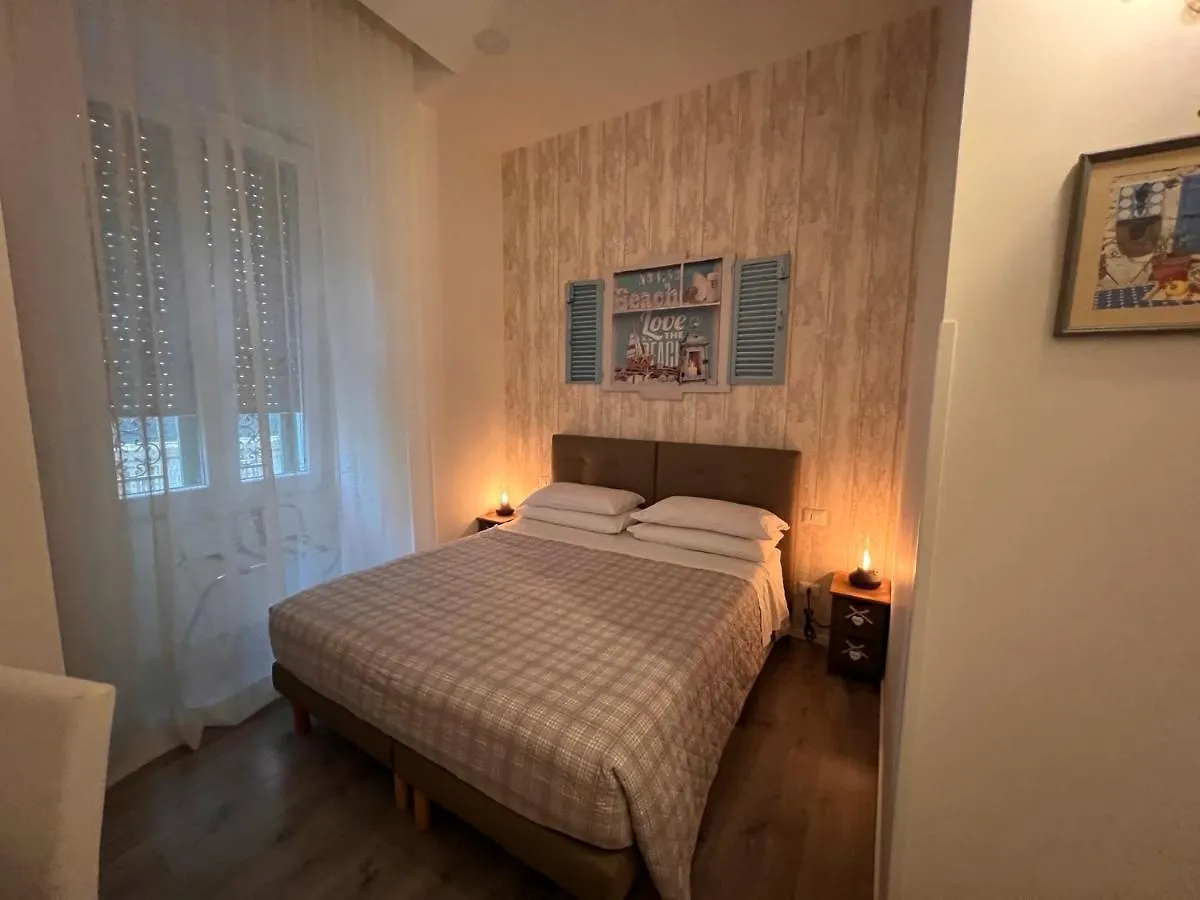 Alojamento de Acomodação e Pequeno-almoço B&B Don Mimi Nápoles